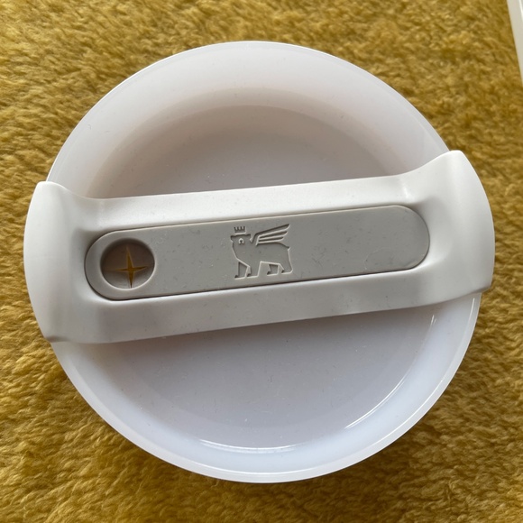 Stanley Tumbler White - Picture 11 of 12